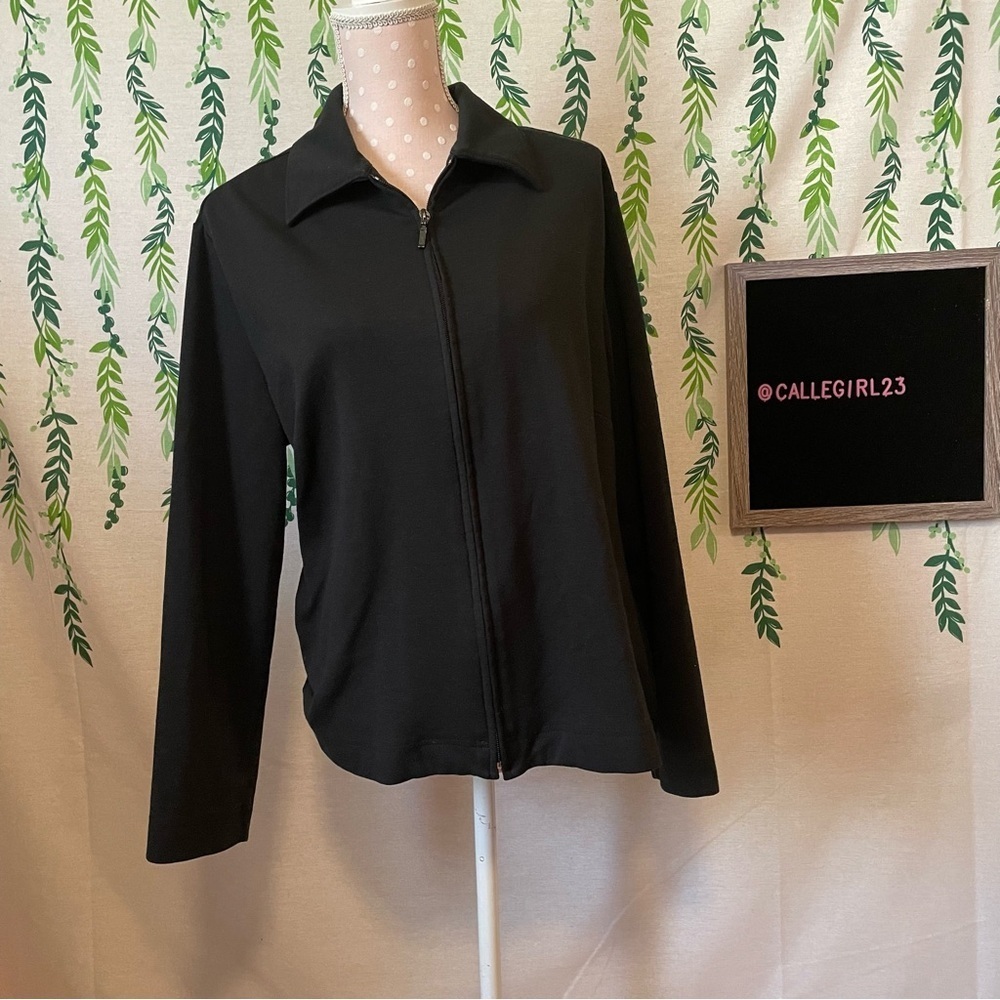 Size XL Black Eddie Bauer Jacket A2
